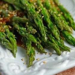 Roasted Asparagus with Apricot Sauce is an easy recipe for asparagus in the oven. The best asparagus side recipe out there! #roastedasparagus #asparagussidedishrecipe www.savoryexperiments.com
