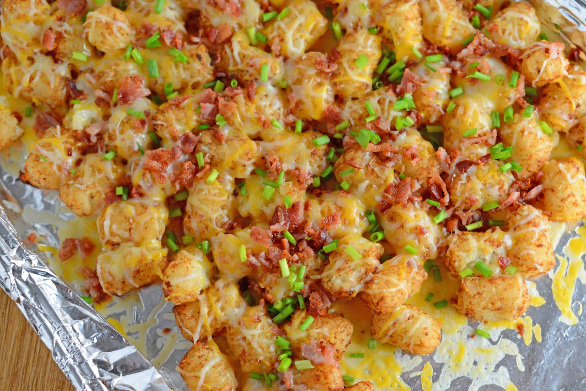 Cheesy Loaded Tater Tots An Easy Appetizer Recipe cheesy-loaded-tater-tots-an-easy-appetizer-recipe