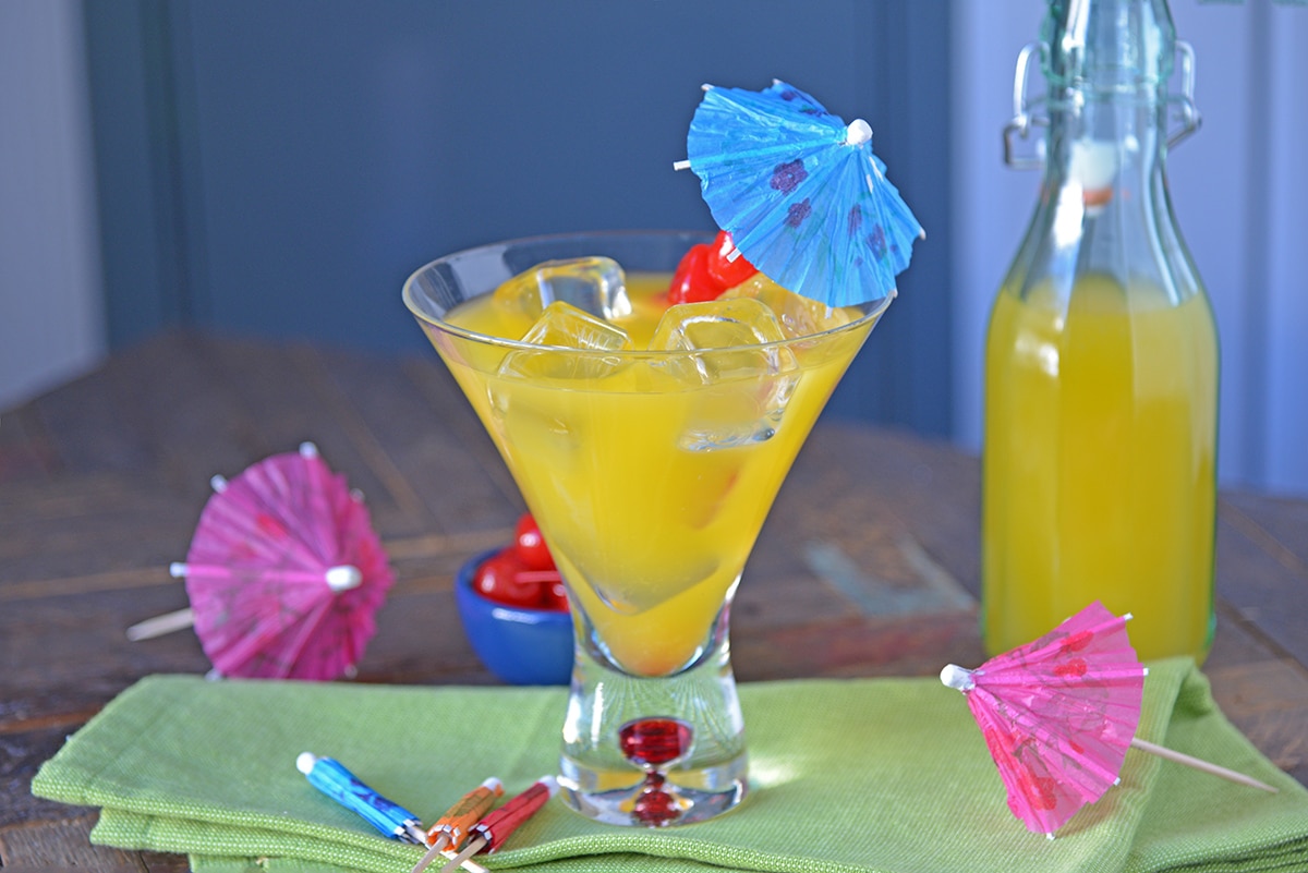 mango sunrise cocktail