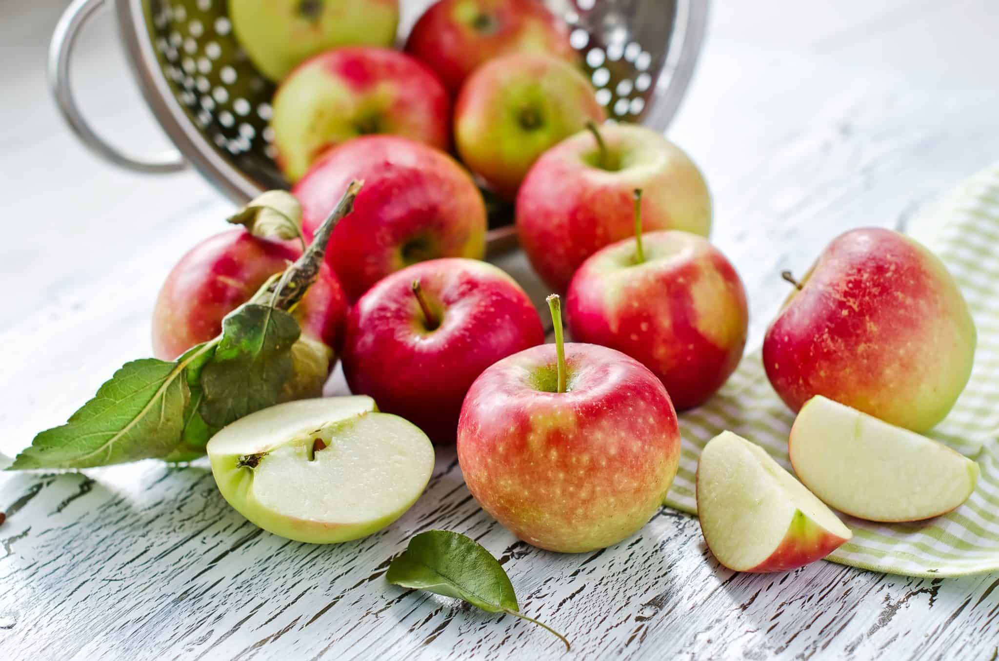 How to Prevent Apples From Browning - Savory Experiments