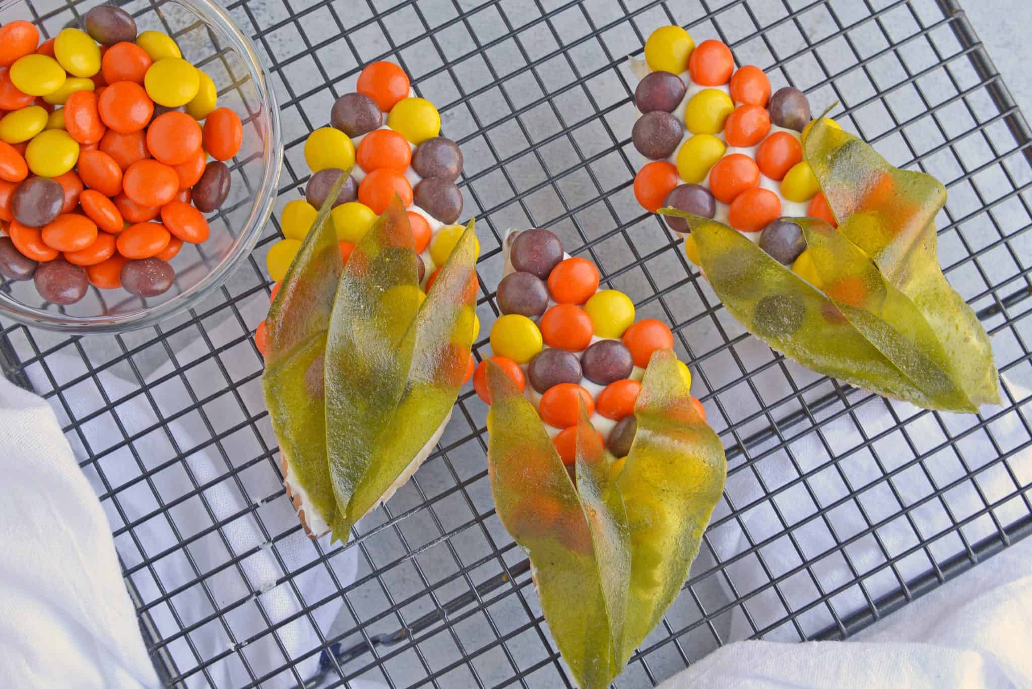 Thanksgiving Cookies are super cute sugar cookie cutouts that can be made alongside your Thanksgiving Turkey Cookies! #sugarcookiecutoutrecipe #thanksgivingcookies #thanksgivingturkeycookies www.savoryexperiments.com