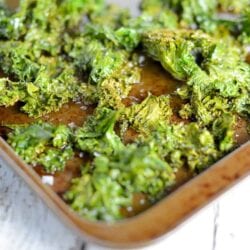 Kale Chips Recipe- olive oil, sea salt and 3 other creative add-ins! A tasty, easy, and healthy alternative to potato chips.