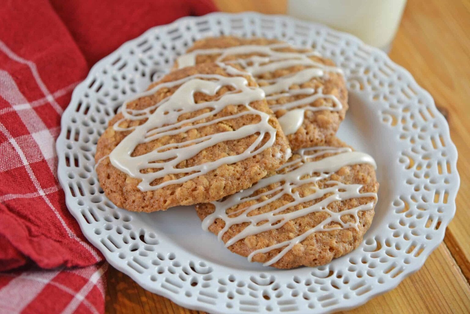 Maple Iced Oatmeal Cookies + VIDEO Chewy Oatmeal Cookies Reicipe