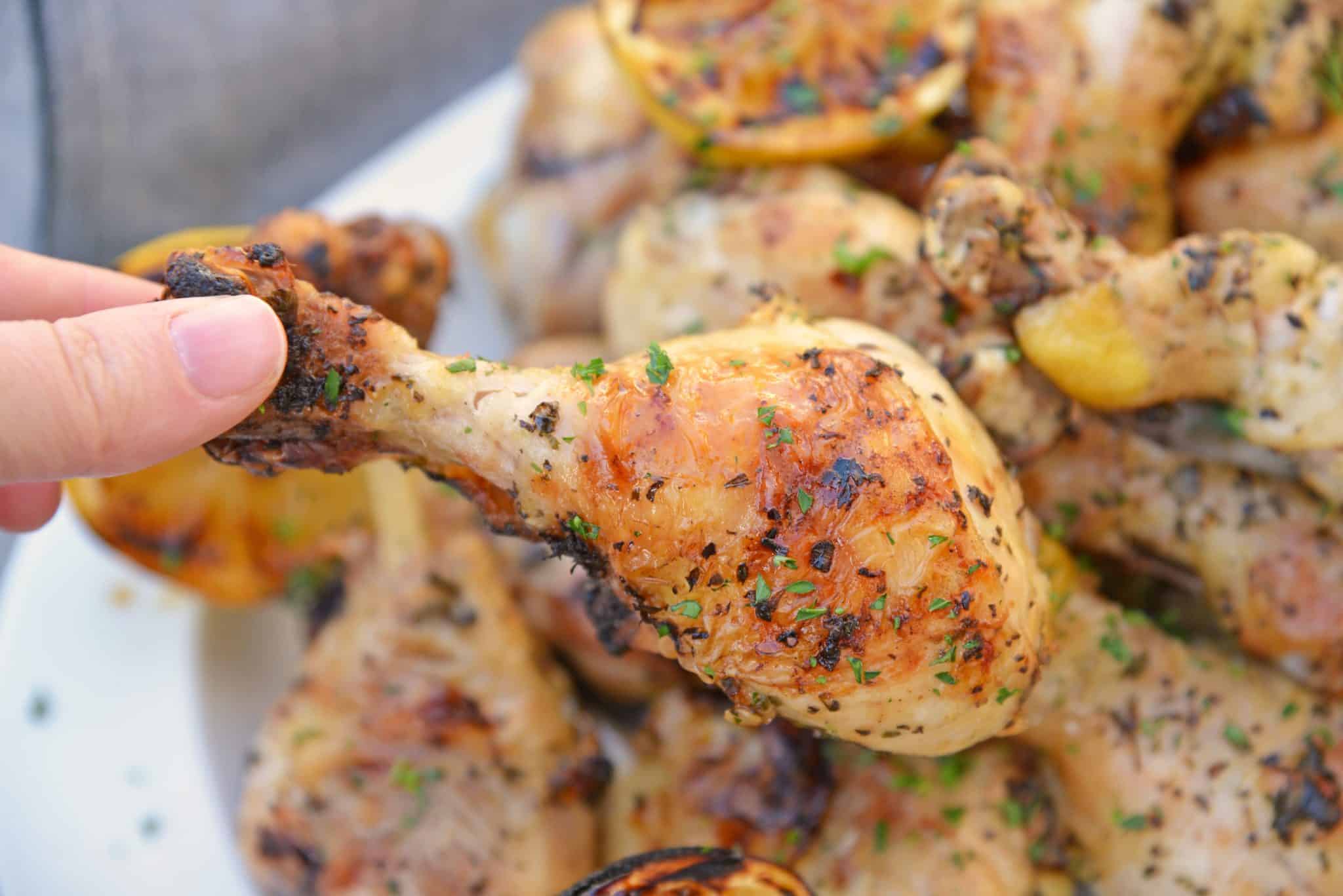 Grilled Lemon Pepper Chicken is made up of a simple marinade for foolproof chicken on the grill every time! This recipe is so simple and turns out the great! #lemonchicken #lemonpepperchicken www.savoryexperiments.com