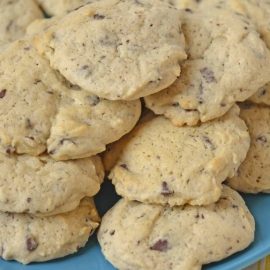 Cream Cheese Chocolate Chunk Cookies are a soft chocolate chip cookie recipe using rich cream cheese and rustic chunky chocolate.. #chocolatechipcookies #bestcookierecipe #softchocolatechipcookies www.savoryexperiments.com