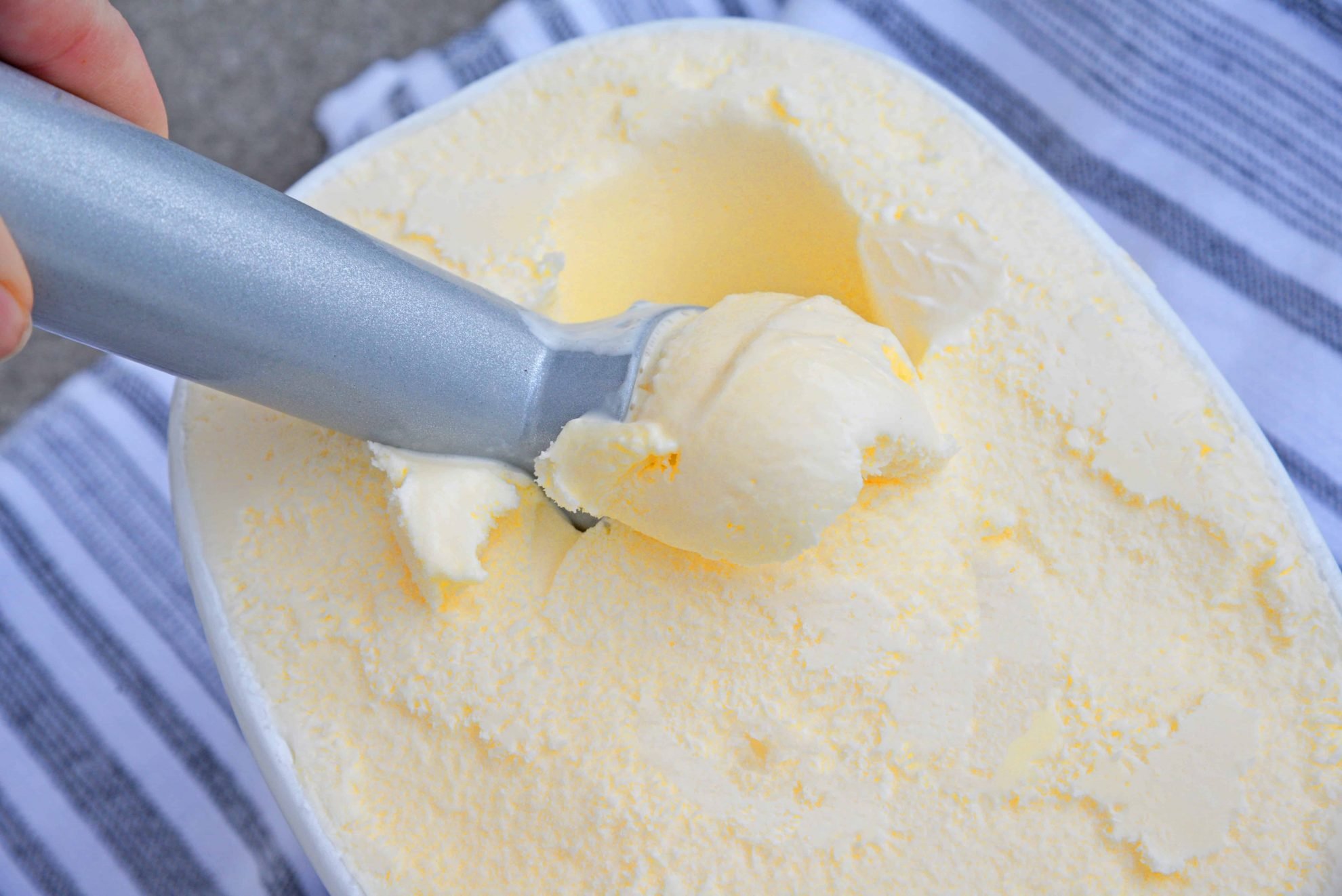ice cream scoop in butter ice cream 