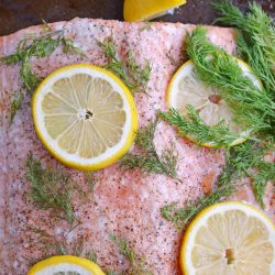 Salmon Fillet with fresh lemon and dill