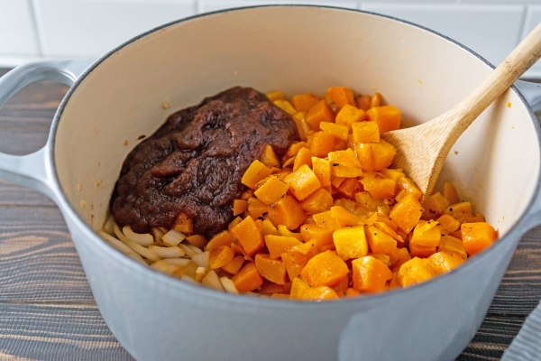 ingredients for easy butternut squash soup