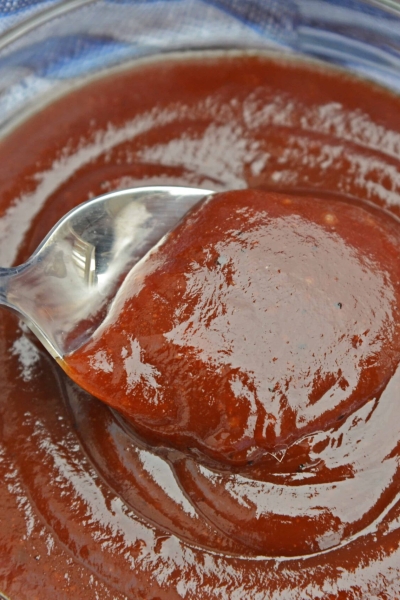 Chipotle Honey BBQ Sauce is a delicious recipe that will leave you with your very own homemade BBQ sauce! Slightly sweet and slightly spicy, it tastes perfect on anything that needs homemade BBQ sauce. #BBQsauce #homemadeBBQsauce www.savoryexperiments.com