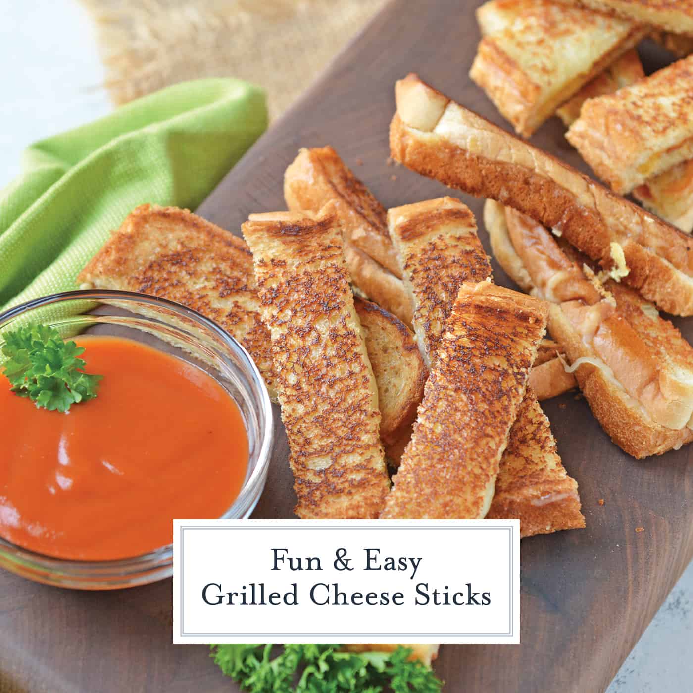 Grilled Cheese Sticks make your childhood favorite into a party-worthy appetizer! Pair with tomato soup or tomato jam for an upscale grilled cheese sandwich recipe. #grilledcheeserecipe www.savoryexperiments.com 