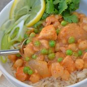 Slow Cooker Chicken Korma is a healthier way to prepare dinner! Only 10 minutes of prep time and into the pot! Loaded with dietary fiber and protein. #chickenkorma #easyindianrecipes #redcurryrecipes www.savoryexperiments.com