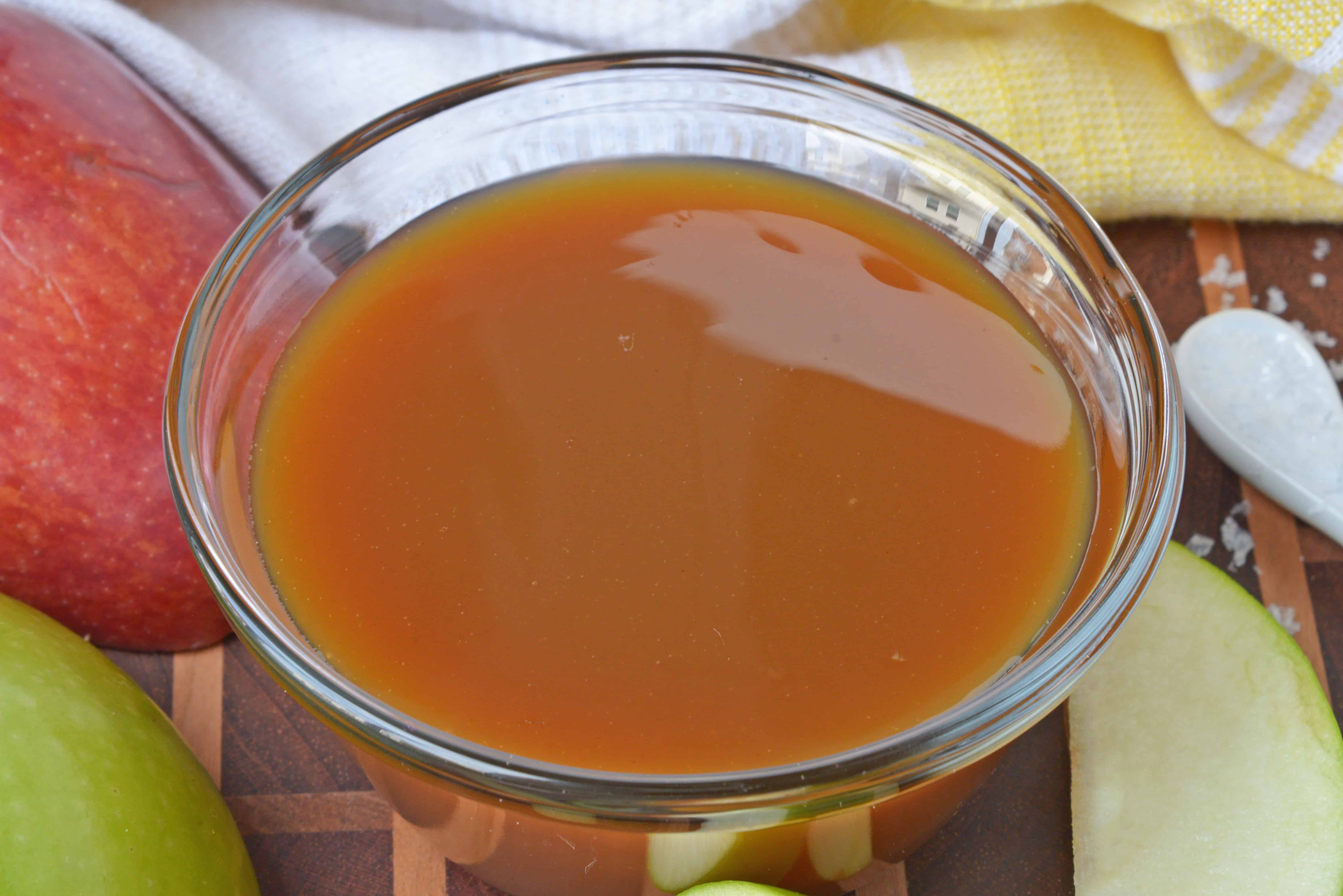 Easy Caramel Sauce comes together in just 15 minutes with only 5 ingredients. Use it in any recipe that calls for caramel! #howtomakecaramel #caramelsauce www.savoryexperiments.com 