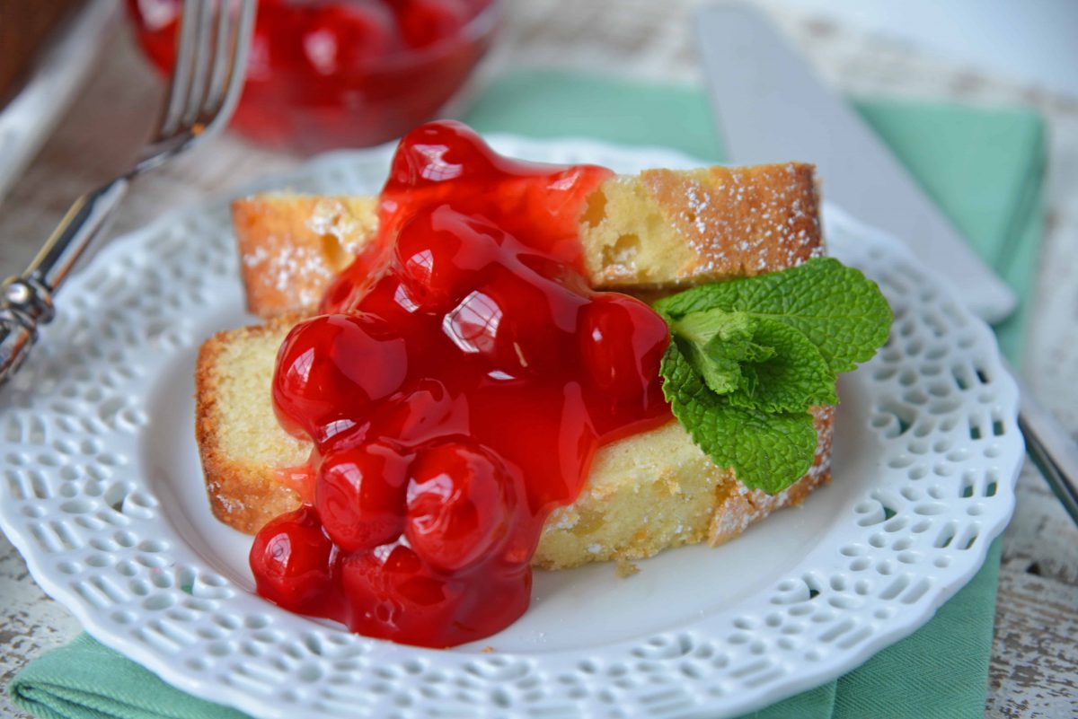 Slices of vanilla pound cake 