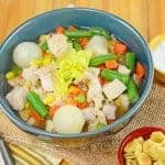 How to Brine a Turkey- a step-by-step guide for brining turkey, tips for a better turkey, how to brown turkey skin and a recipe for juicy turkey. #turkeybrinerecipe #thanksgivingturkeyrecipe www.savoryexperiments.com