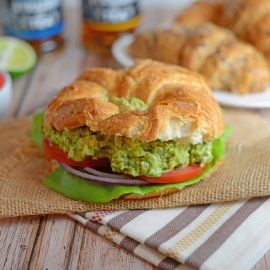 Avocado Chicken Salad Recipe - EASY and Healthy! Avocado pesto chicken salad is the perfect no-cook quick meal. No Mayo! www.savoryexperiments.com