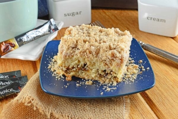 This is a classic Coffee Cake Recipe. Cinnamon streusel topping and a ribbon of brown sugar filling make this moist cake perfect for breakfast, brunch or serving with afternoon tea.