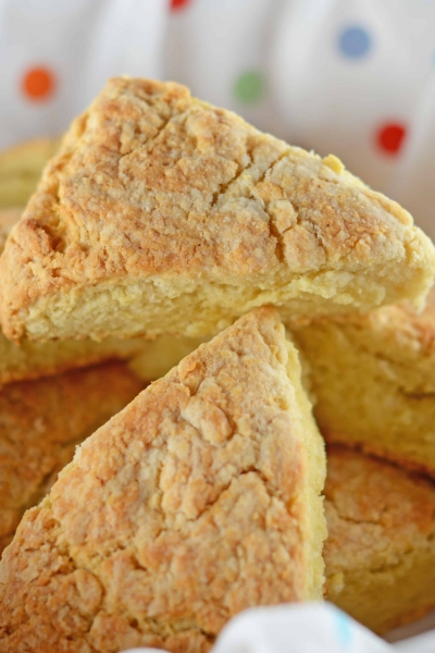 English Scones can be the perfect addition to any brunch or afternoon tea. They are simple to make and even tastier to eat!