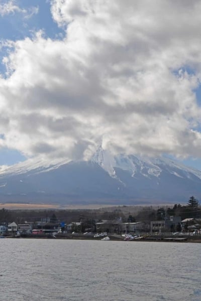 Easy tips on how to get the most out of your day trip from Tokyo to Mt. Fuji, Japan's active volcano and tallest peak. #tokyo #japan #myfuji www.savoryexperiments.com