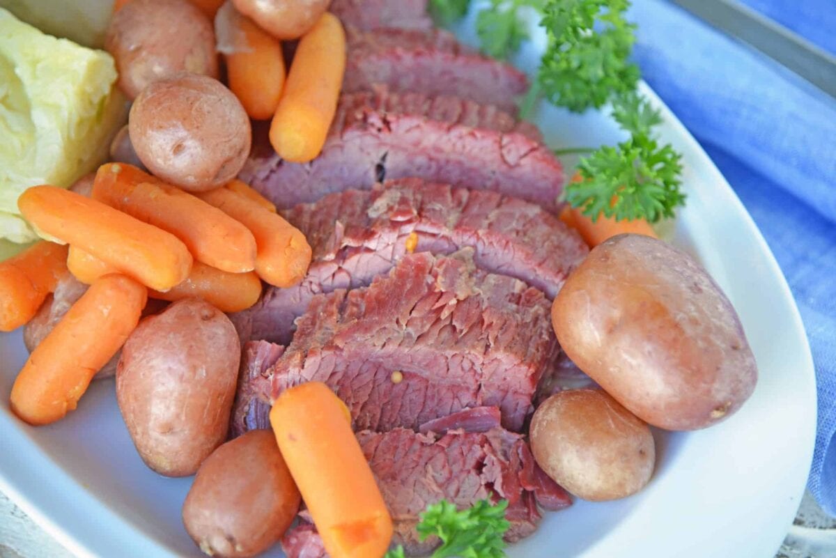 Instant Pot Corned Beef and Cabbage Pressure Cooker Corned Beef