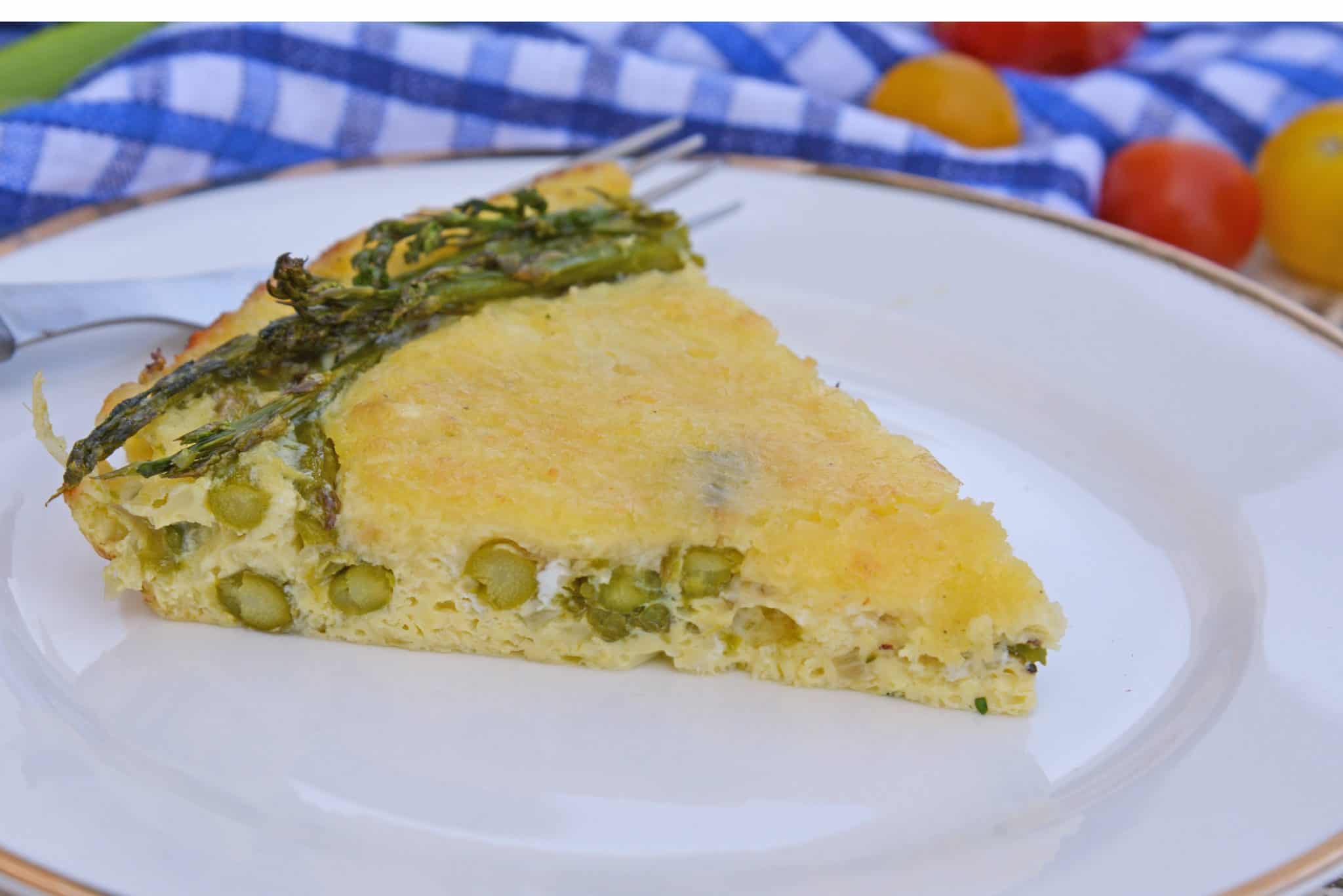 This crustless quiche recipe is one of the best asparagus recipes. An asparagus quiche would be a great addition to your next breakfast, brunch or lunch! #asparagusquicherecipe #crustlessquicherecipe #asparagusrecipes www.savoryexperiments.com