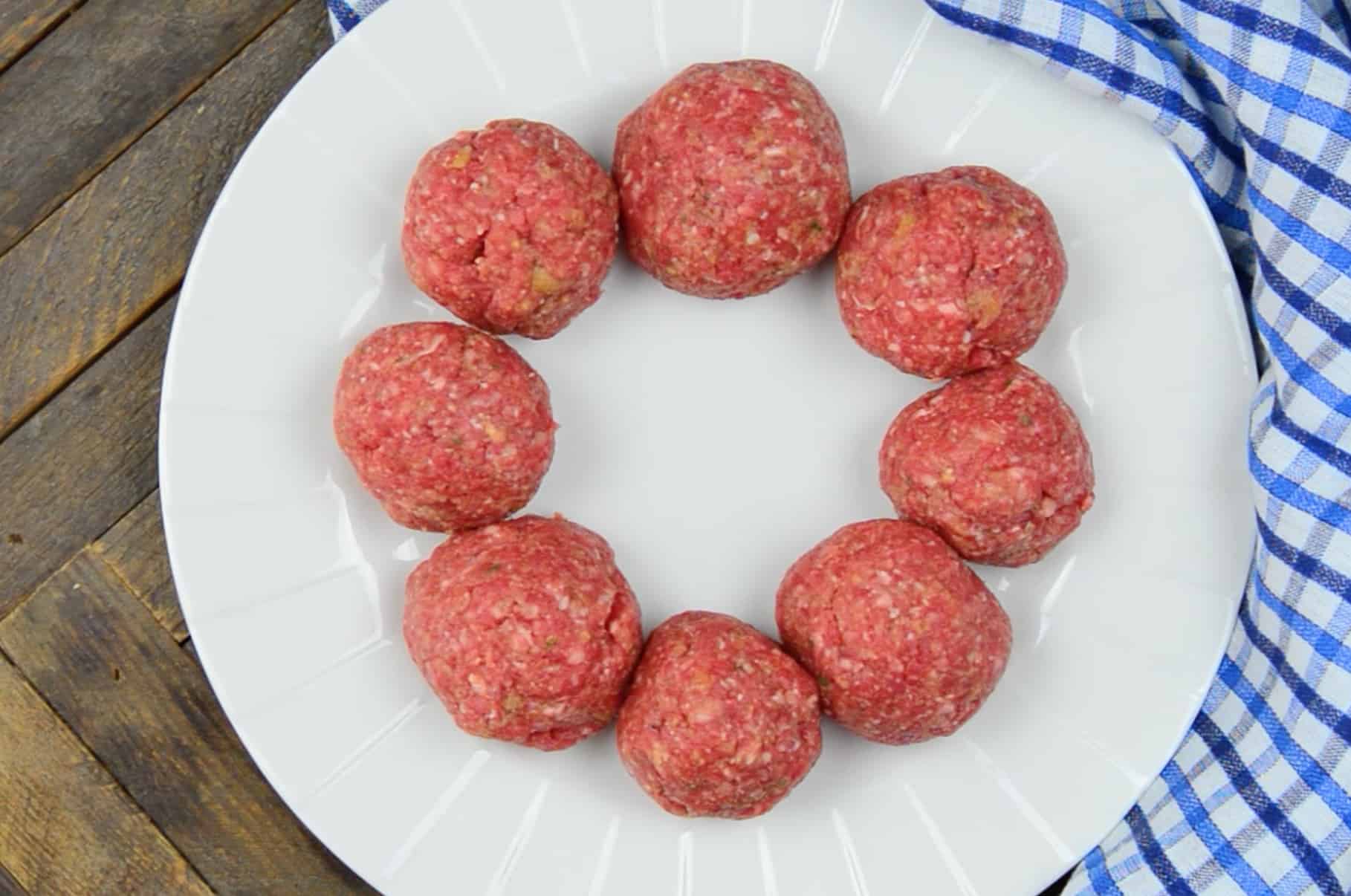 Instant Pot Spaghetti and Meatballs is perfect for nights when you need dinner fast. You won't need to know how to make spaghetti and meatballs any other way! #howtomakespaghettiandmeatballs #instantpotrecipes #spaghettiandmeatballs  www.savoryexperiments.com