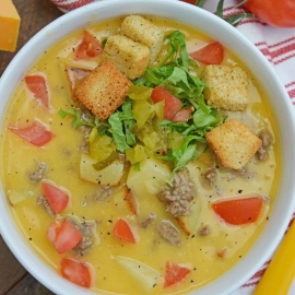 Bacon Cheeseburger Soup takes classic Cheeseburger Soup and adds BACON! Your favorite comfort food in soup form, does it get any better? #baconcheeseburgersoup #cheeseburgersoup www.savoryexperiments.com