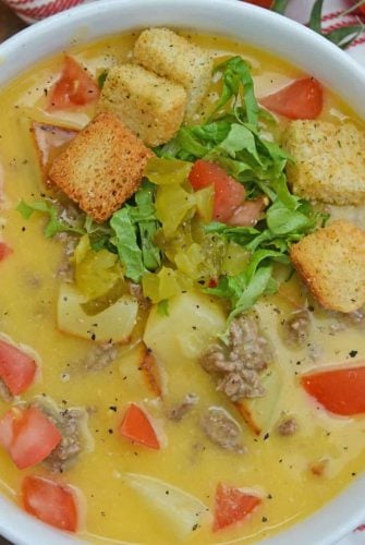 Bacon Cheeseburger Soup takes classic Cheeseburger Soup and adds BACON! Your favorite comfort food in soup form, does it get any better? #baconcheeseburgersoup #cheeseburgersoup www.savoryexperiments.com