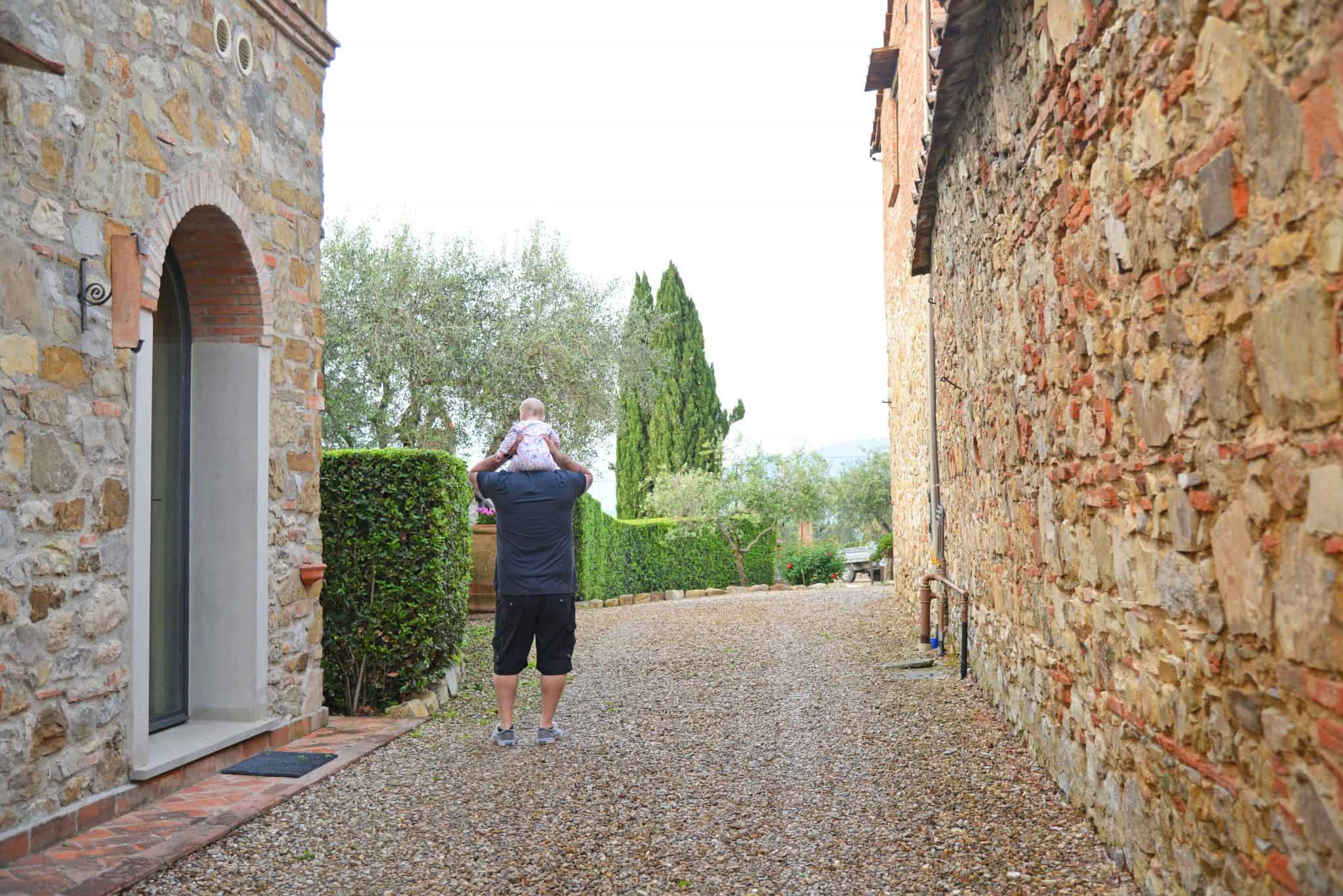 Planning your trip to Tuscany should include a visit to La Presura, a quaint location in Strada in Chianti. The perfect getaway from the bustle of Florence. #chianti #visittuscany www.savoryexperiments.com 