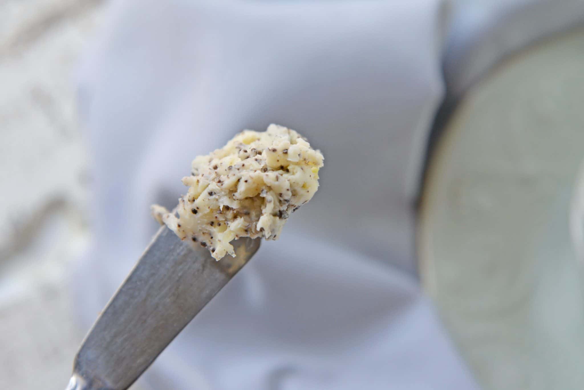 This Homemade Black Truffle Butter is so easy to make! Only 3 ingredients and a few minutes needed. You'll never get it at the store again! #trufflebutter #blacktrufflebutter #whatistrufflebutter www.savoryexperiments.com 