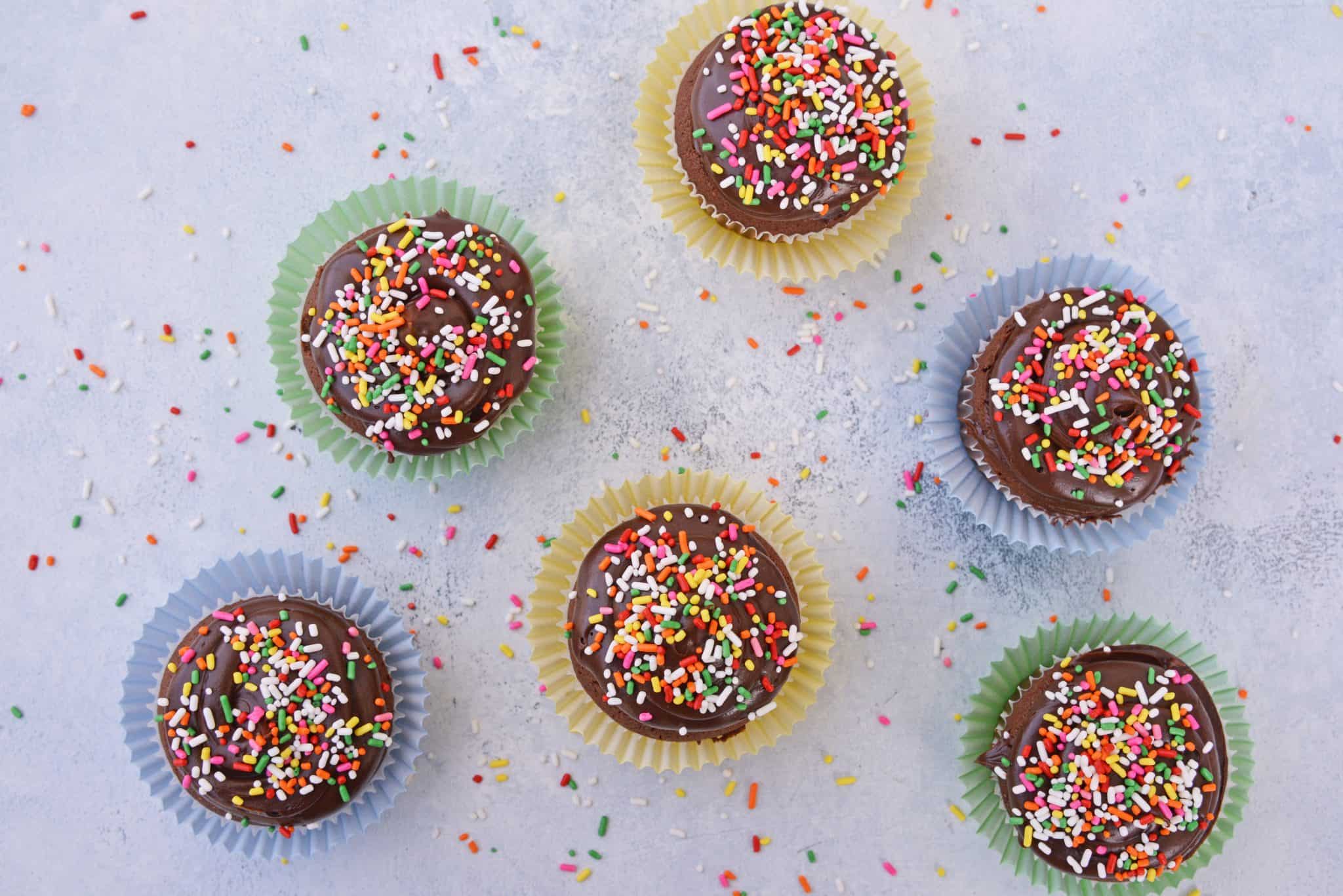 Small Batch Chocolate Cupcakes are the perfect easy homemade chocolate cupcakes for when you just NEED a cupcake but not an entire batch! Makes just 6 cupcakes! #smallbatchcupcakes #homemadechocolatecupcakes www.savoryexperiments.com