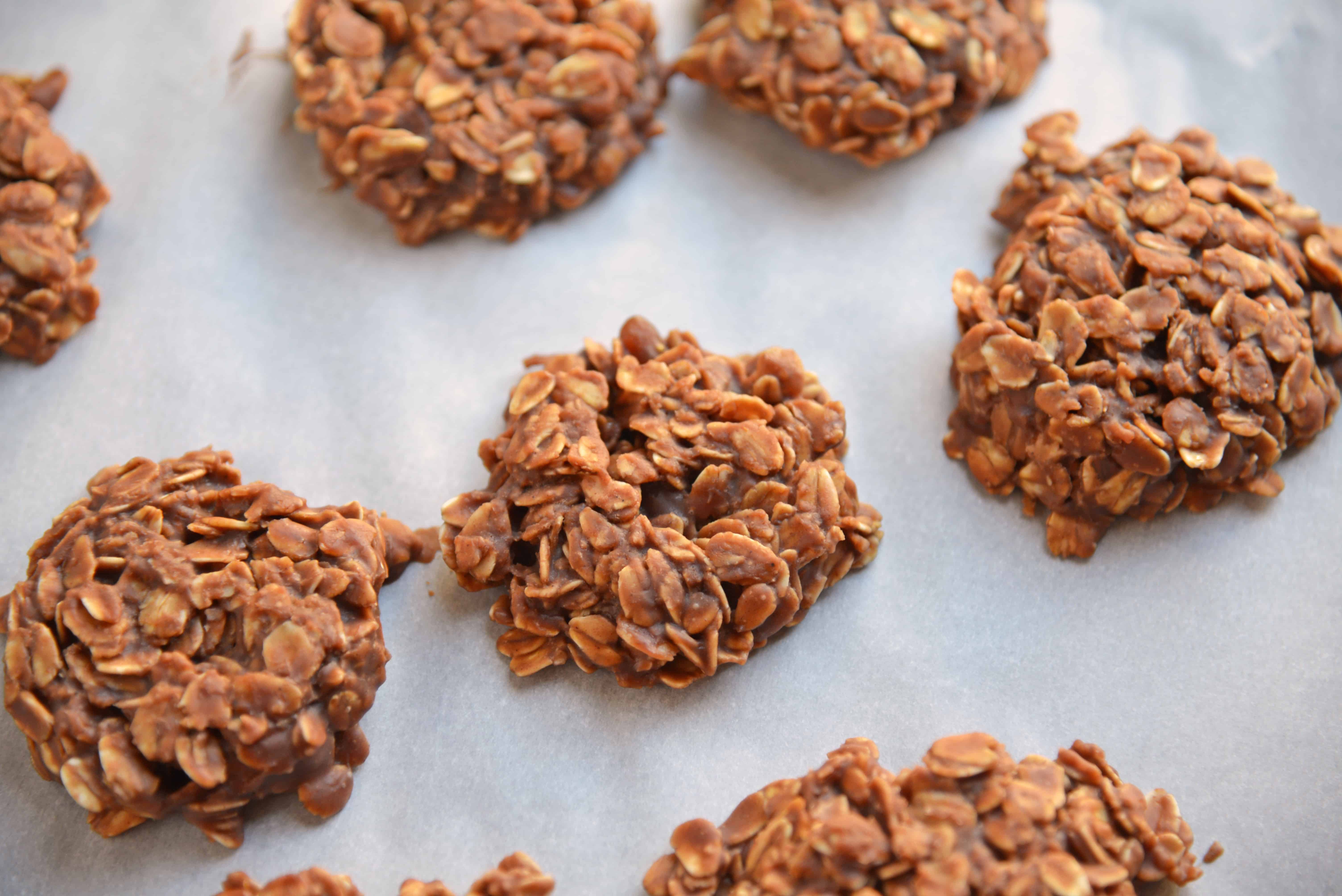 If you've always thought oatmeal no bake cookies were difficult, this classic no bake cookie recipe will change your mind. With these tips, you'll end up with the perfect peanut butter no bake cookies every time! #oatmealnobakecookies #classicnobakecookies www.savoryexperiments.com