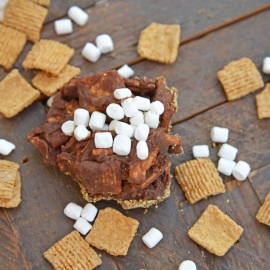 No Bake S'mores Cookies are an easy s'mores recipe made with Golden Grahams and marshmallows. Your favorite s'mores flavor without the bonfire! #smorescookies #nobakecookies #smoresrecipe www.savoryexperiments.com