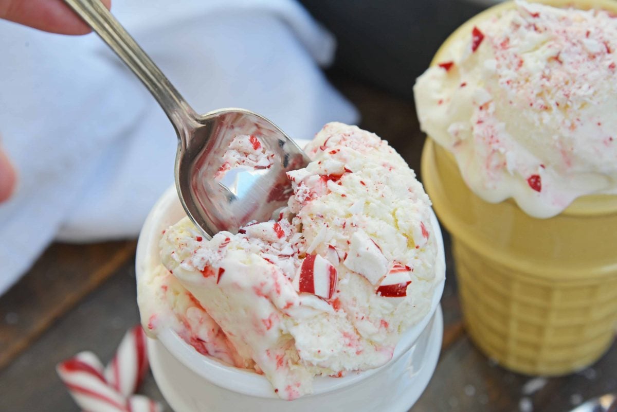 No-Churn Peppermint Ice Cream is an easy homemade ice cream recipe made with just 5 ingredients. No ice cream maker required! Perfect for the holidays. #candycaneicecream #nochurnicecream #homemadeicecreamrecipes www.savoryexperiments.com