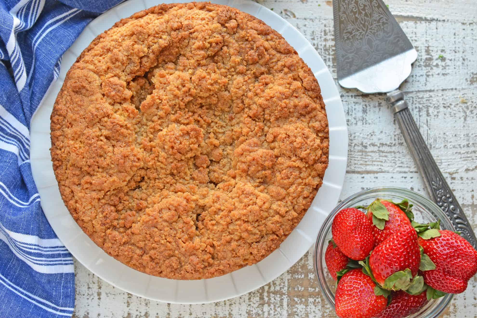 coffee cake with streusel topping 