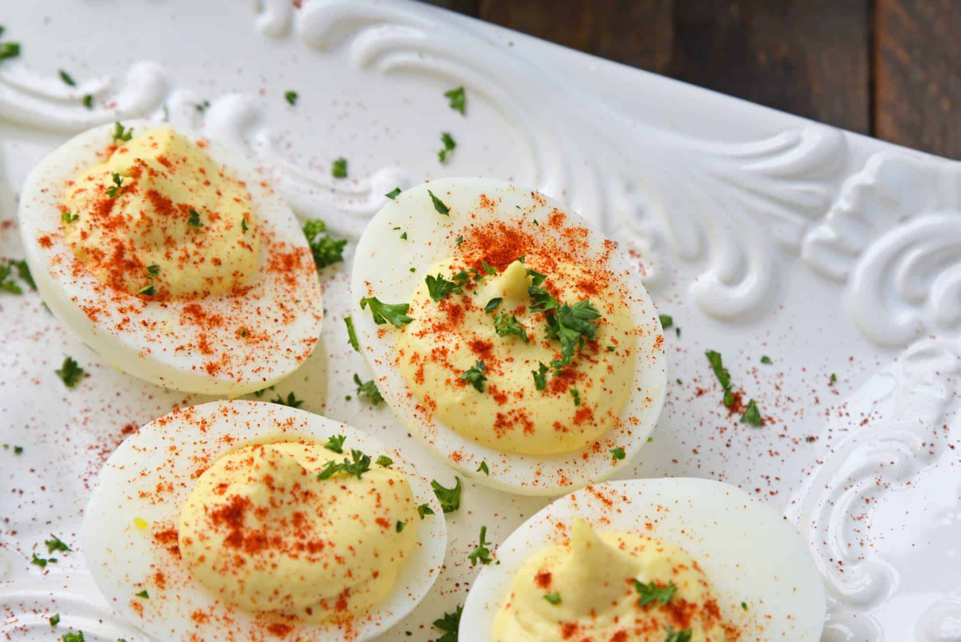 deviled eggs with paprika and parsley 