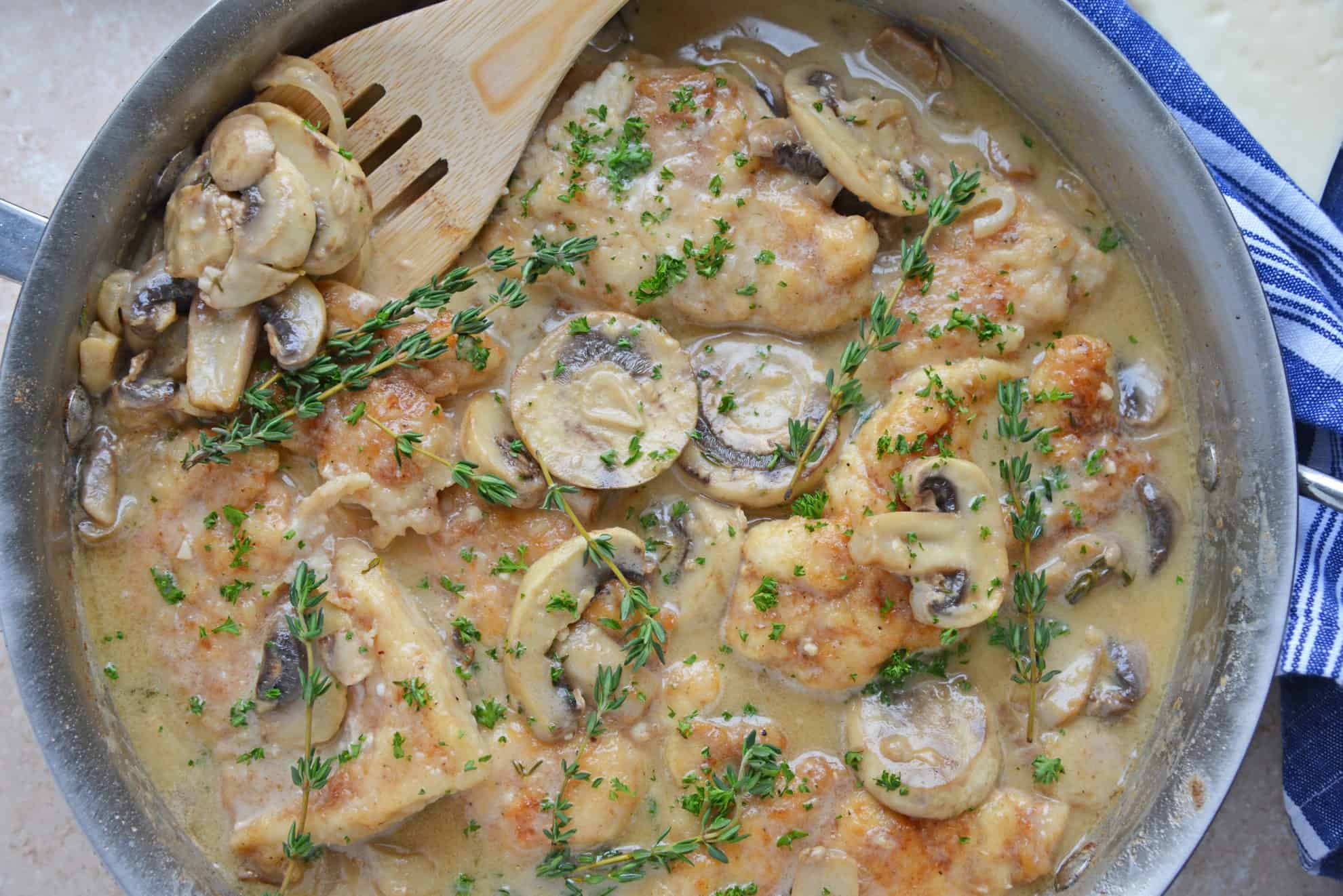 Creamy mushroom chicken in skillet