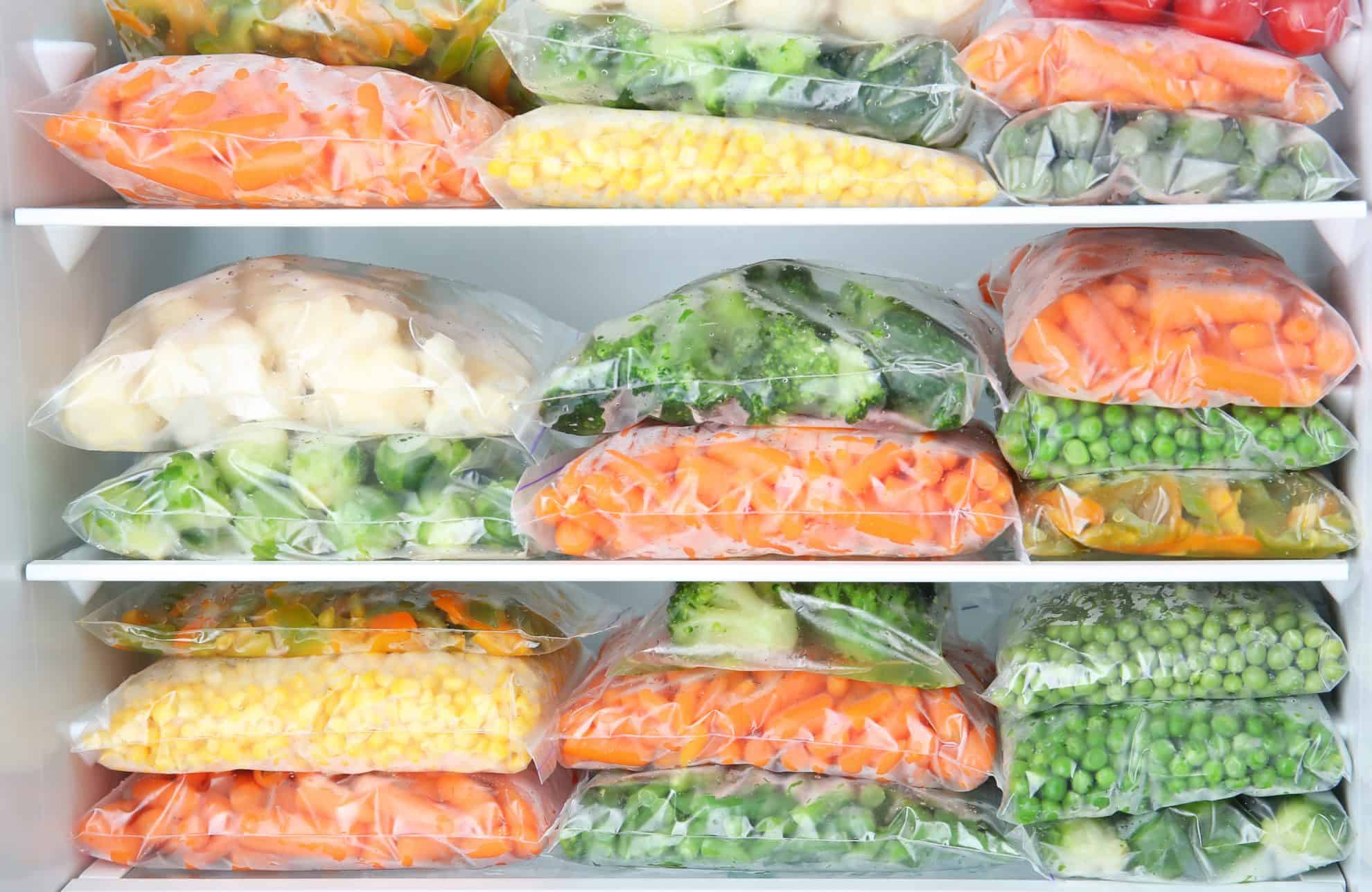 How to Properly Freeze Food - Keep Food Frozen Longer!