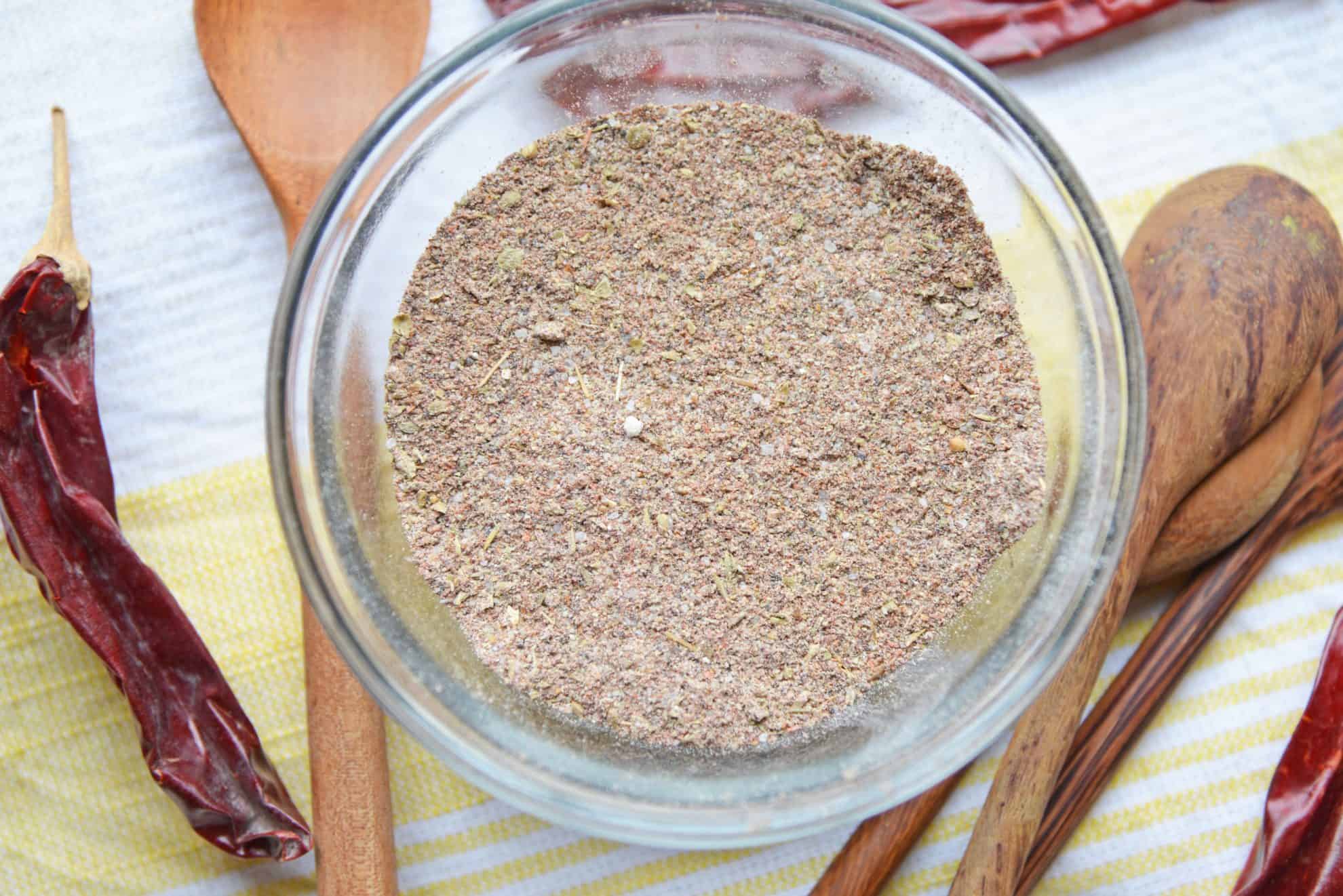 glass bowl of taco seasoning 