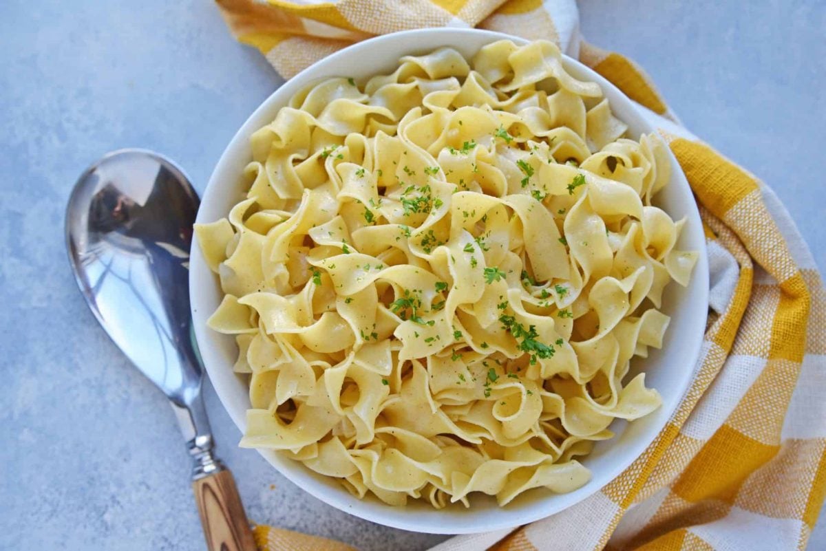 buttered noodles in a serving dish