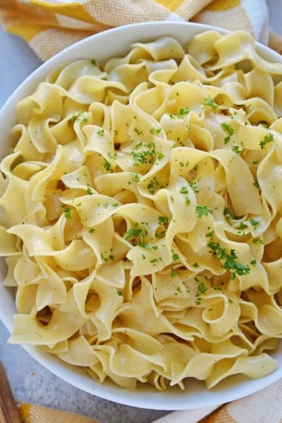 buttered noodles in a serving dish