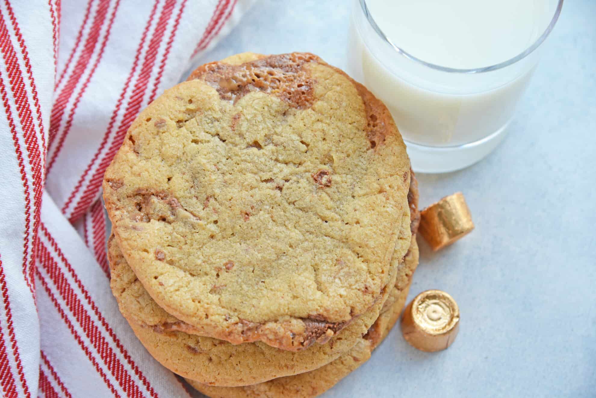 stack of rolo sugar cookies