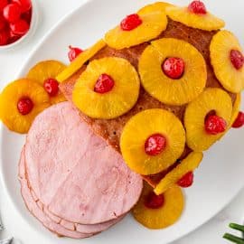 baked ham with pineapples