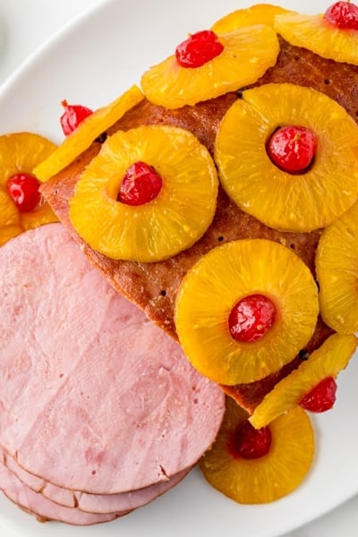 baked ham with pineapples