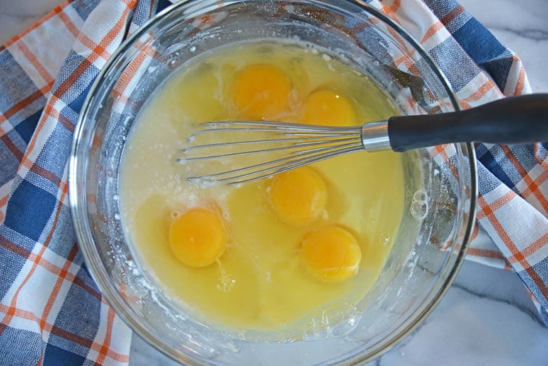 Eggs in a mixing bowl 