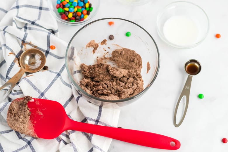 Chocolate cookie dough for one  