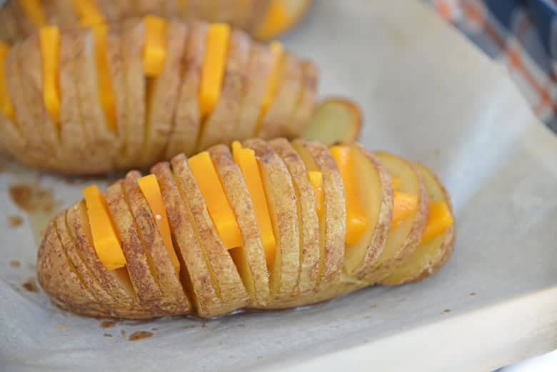 Cheese in hasselback potatoes 