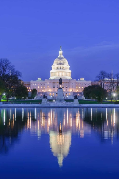 washington capital building at night