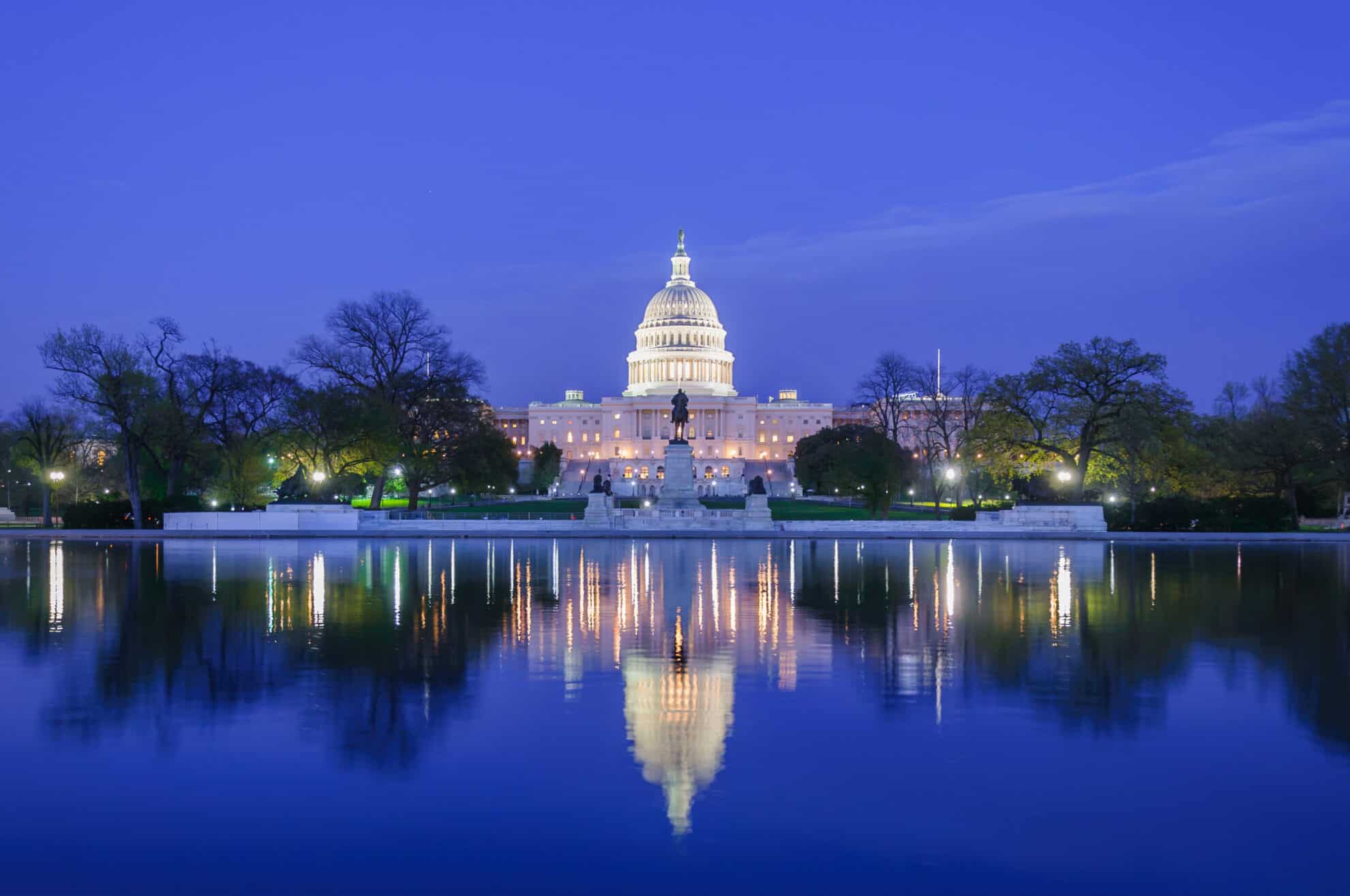 washington capital building at night