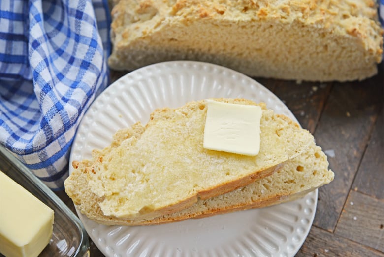 Homemade 2-ingredient bread with butter 