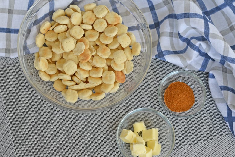 overhead shot of cajun oyster crackers ingredients